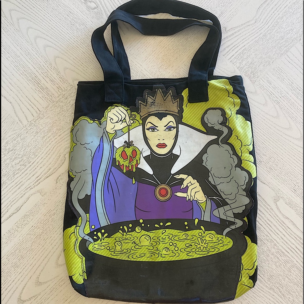 Disney Loungefly Evil Queen Tote Vintage Canvas Black Purple